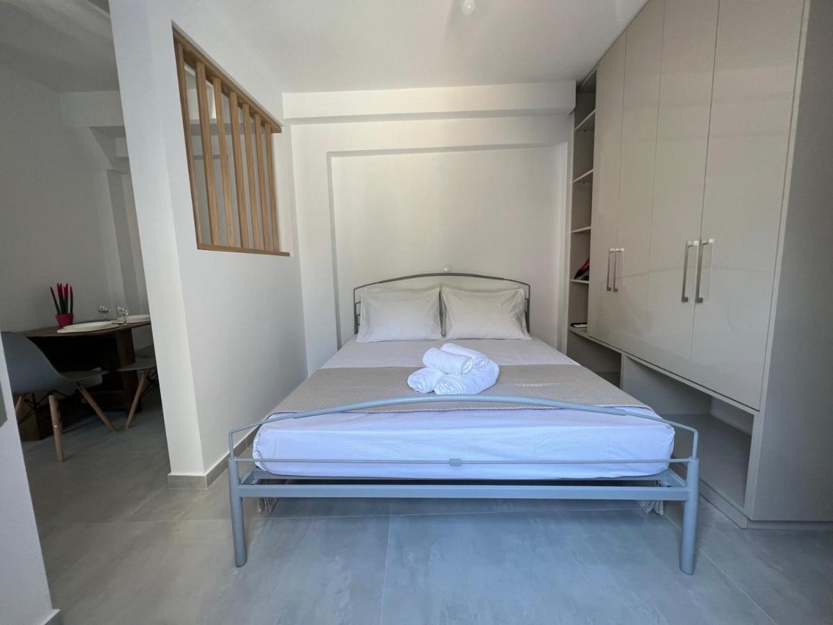 Vespista Boutique Apartment Skiathos Exterior photo