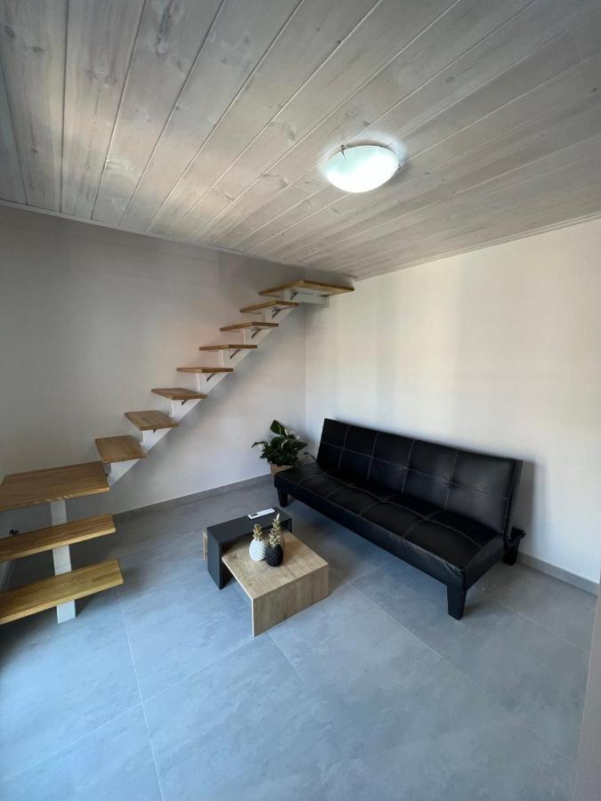 Vespista Boutique Apartment Skiathos Exterior photo