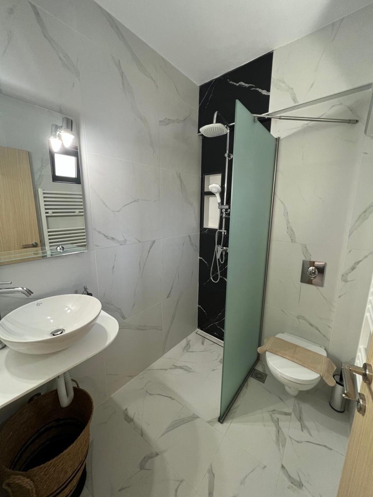 Vespista Boutique Apartment Skiathos Exterior photo