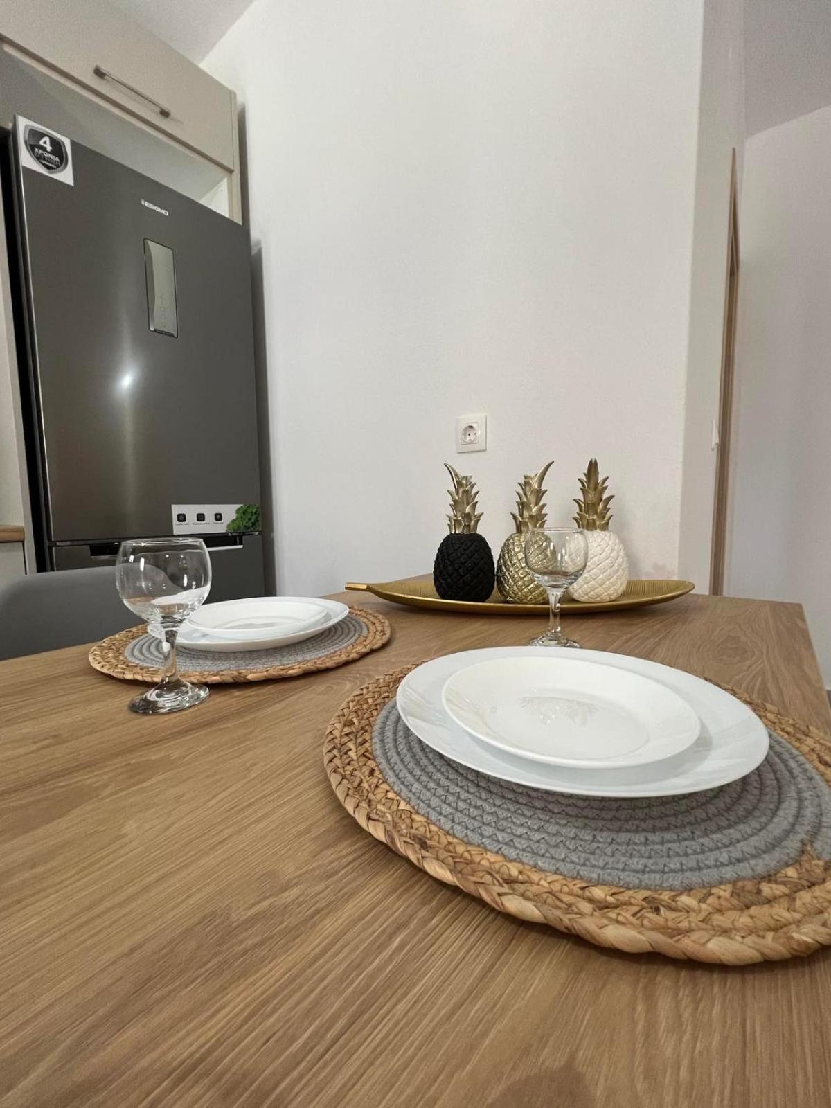 Vespista Boutique Apartment Skiathos Exterior photo